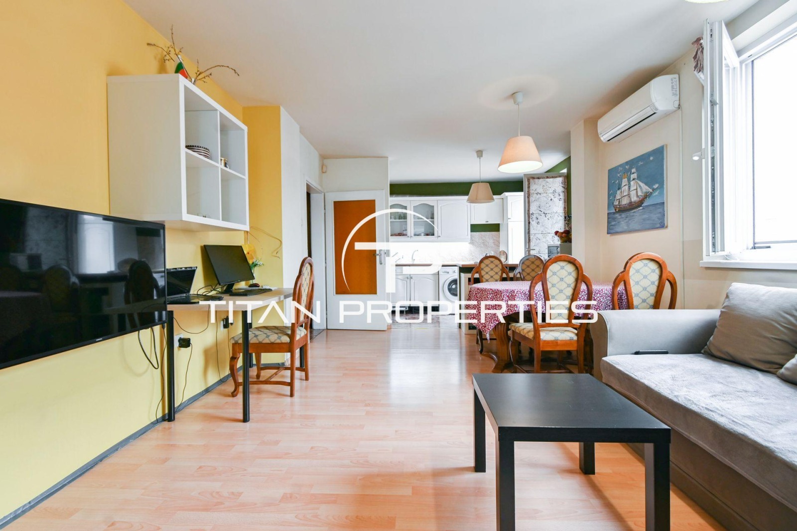 Продава 3-СТАЕН, гр. София, Карпузица, снимка 2 - Апартаменти - 53681729