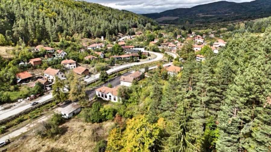 Продава КЪЩА, с. Ново село, област София област, снимка 11 - Къщи - 55014002