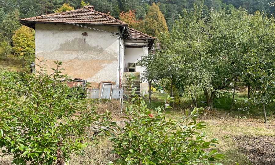 Продава КЪЩА, с. Ново село, област София област, снимка 2 - Къщи - 55014002