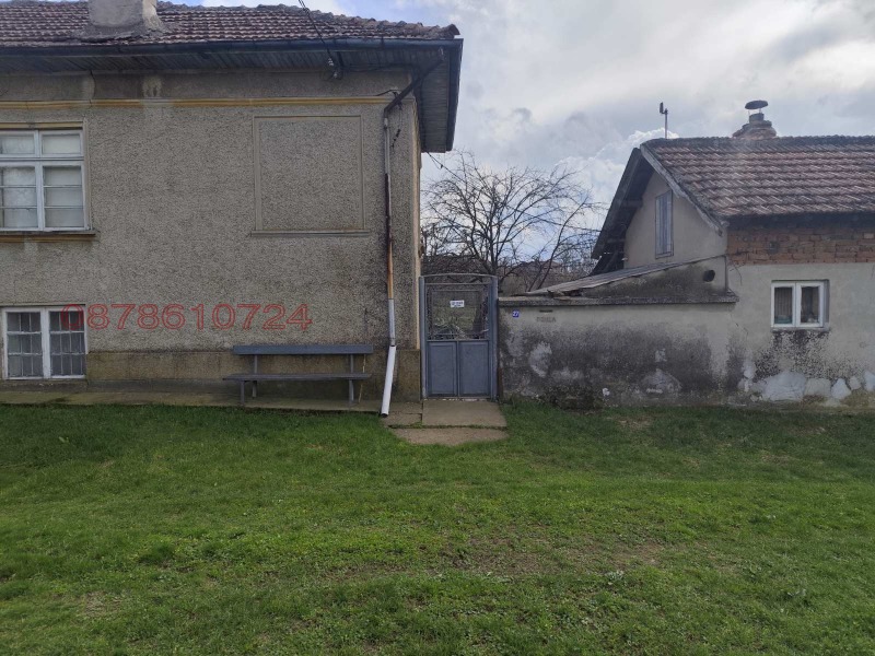 Продава КЪЩА в област Русе, с. Голямо Враново - 200 кв.м / 50 000 € » 97 791.50 лв.
