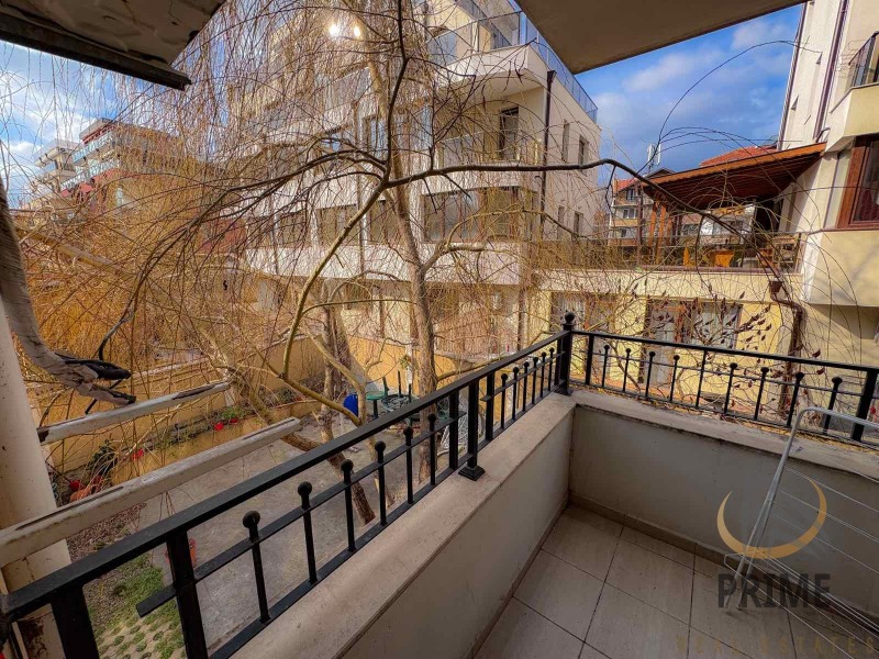 Продава  2-стаен град Бургас , Сарафово , 57 кв.м | 36756858 - изображение [6]