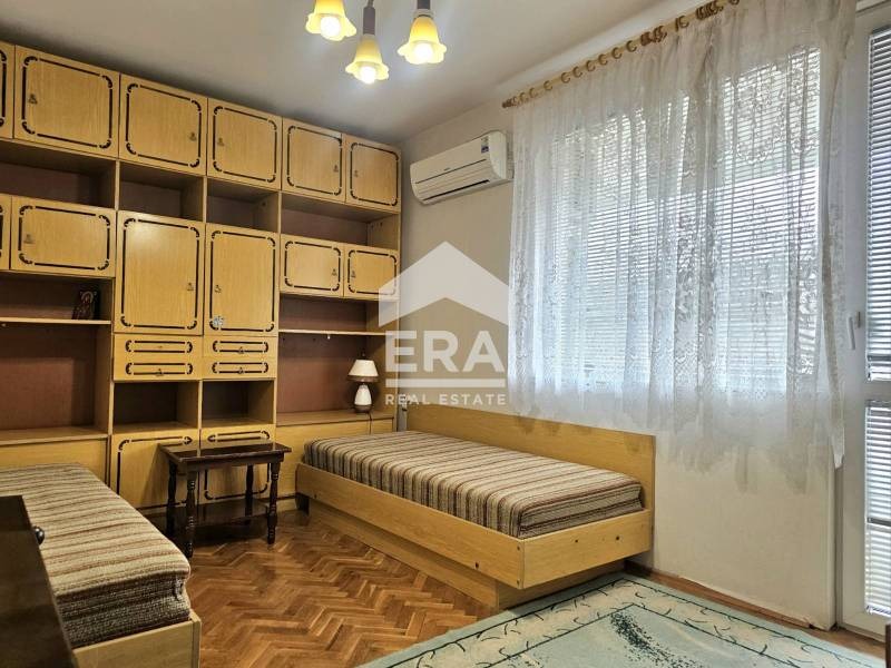 Продава 4-СТАЕН, гр. Русе, Дружба 2, снимка 9 - Aпартаменти - 49130083