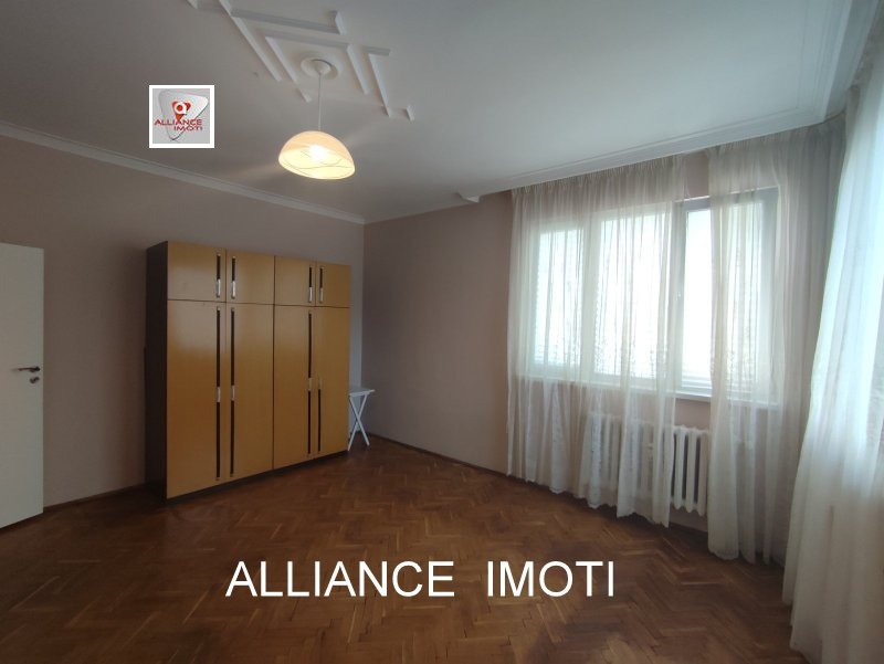 À venda  3 quartos Sofia , Iztok , 160 m² | 66586334 - imagem [16]