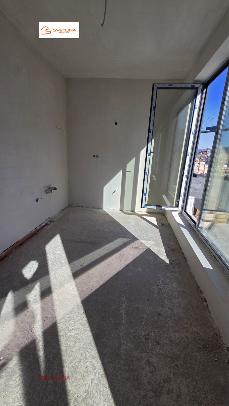 Продава  4-стаен град София , Младост 4 , 460 кв.м | 92238993 - изображение [2]