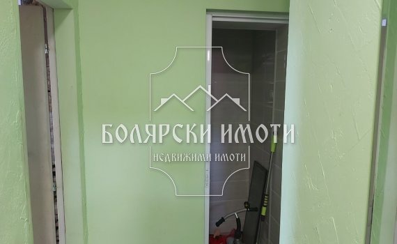 Продава ЕТАЖ ОТ КЪЩА, гр. Велико Търново, Център, снимка 10 - Етаж от къща - 47257966