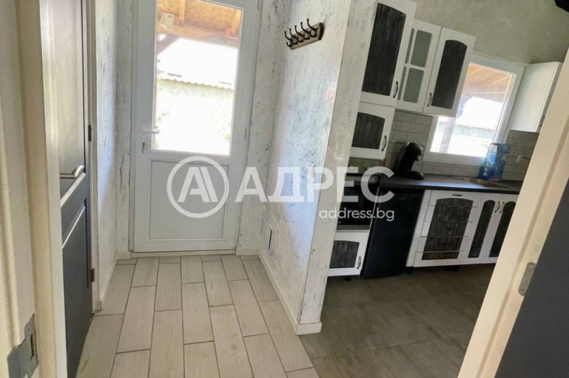 De vânzare  Casa Plovdiv , Proslav , 200 mp | 65163241 - imagine [16]