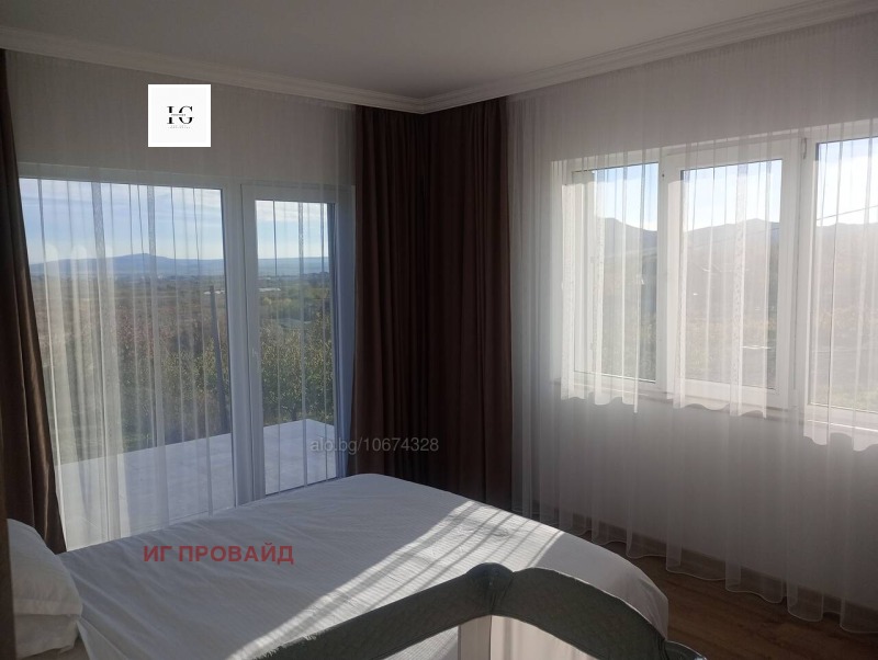 Продава КЪЩА, гр. Айтос, област Бургас, снимка 5 - Къщи - 52304215