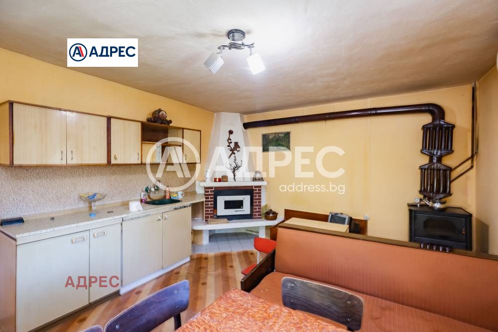 Продава КЪЩА, с. Кипра, област Варна, снимка 6 - Къщи - 54363884