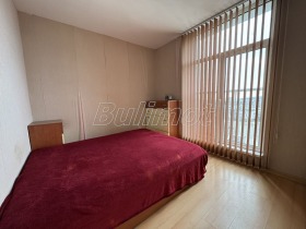 1 quarto Cveten kvartal, Varna 14