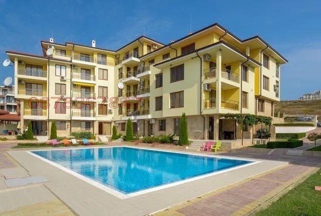 Продава 2-СТАЕН, гр. Бяла, област Варна