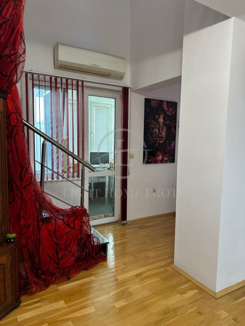 In vendita  Maisonette Plovdiv , Sadijski , 147 mq | 98421467 - Immagine [10]
