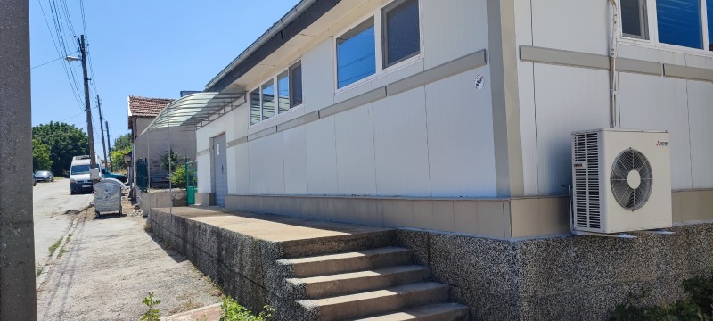 Продава ПРОМ. ПОМЕЩЕНИЕ, с. Радилово, област Пазарджик, снимка 2 - Производствени сгради - 52782407