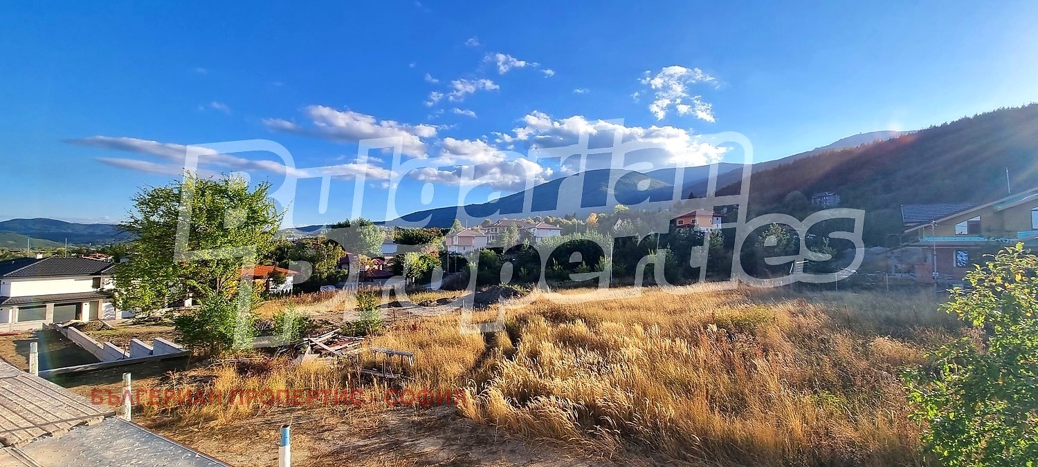 Продава КЪЩА, гр. София, с. Бистрица, снимка 2 - Къщи - 53618941