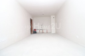 1 dormitorio Poligona, Sofia