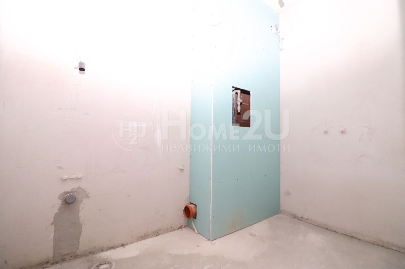 En venta  1 dormitorio Sofia , Poligona , 68 metros cuadrados | 84873558 - imagen [4]