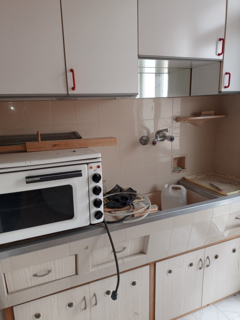 Продава ЕТАЖ ОТ КЪЩА в град Шумен, Математическа гимназия - 105 кв.м / 135 000 € » 264 037.05 лв., МЕРЛИОН ГРУП ЕООД