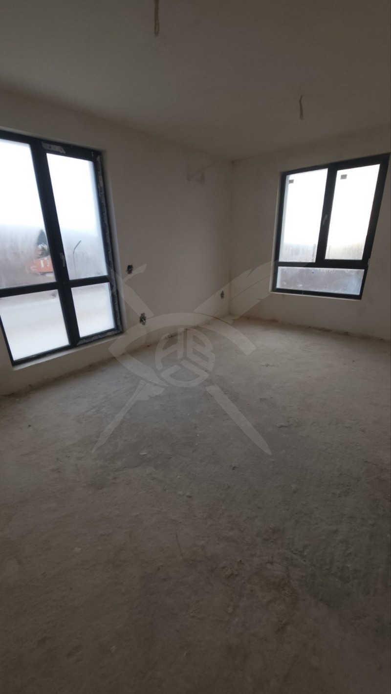 Продава  3-стаен, град Варна, Виница •  185 000 EUR • ID 13295980 — holmes.bg - [1] 