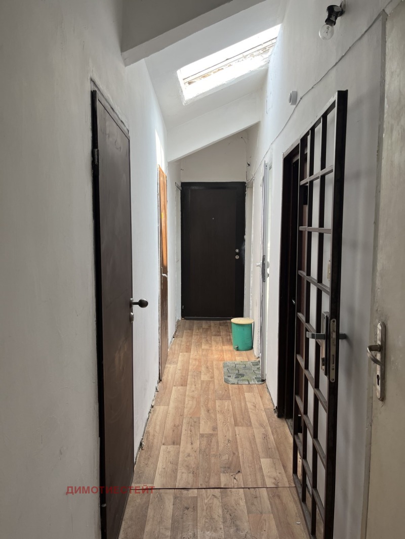 De vânzare  2 dormitoare Sofia , Țentâr , 105 mp | 96444732 - imagine [16]