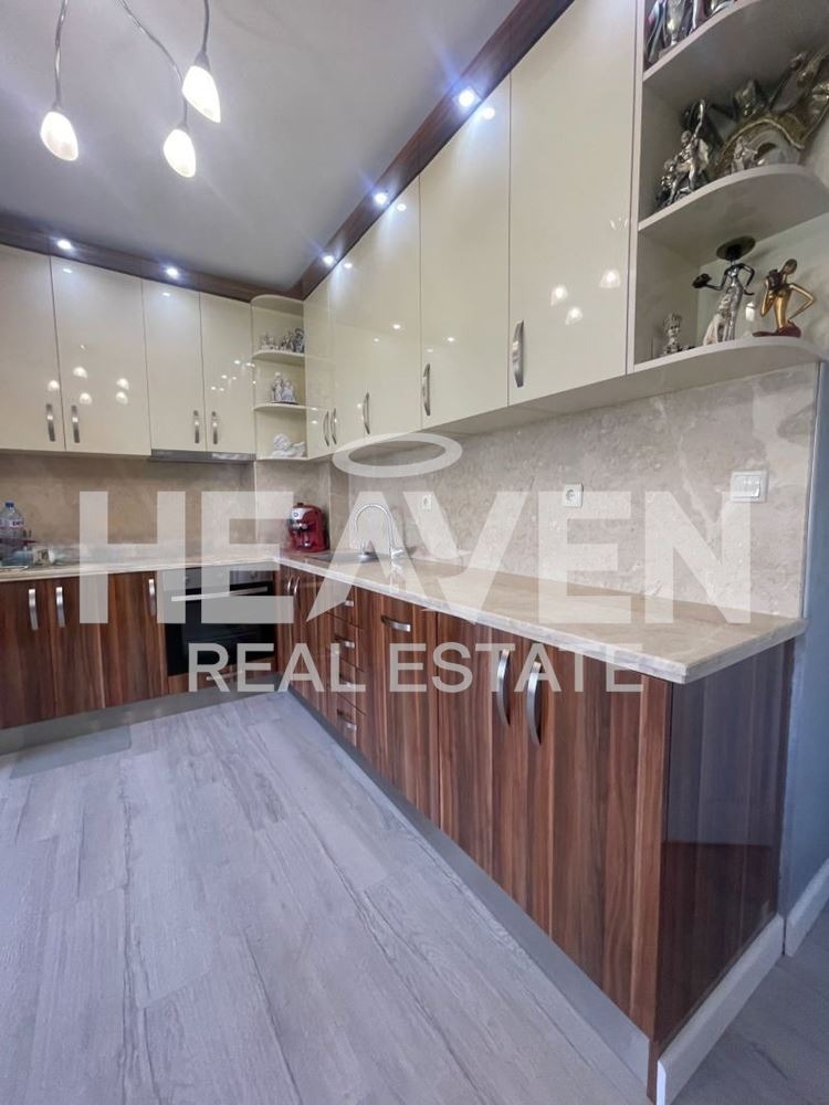 Na prodej  2 ložnice Plovdiv , Mladežki Chalm , 101 m2 | 39462979
