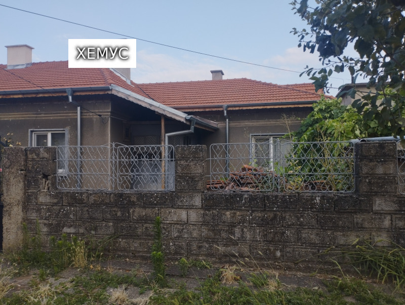 De vânzare  Casa regiunea Silistra , Tutracan , 125 mp | 45641031