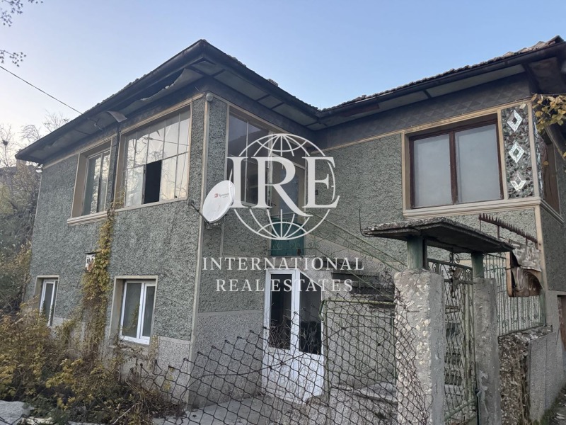 Продава КЪЩА, област Варна, гр. Игнатиево • 85000 € / 166245.55 лв. • 94804108 1