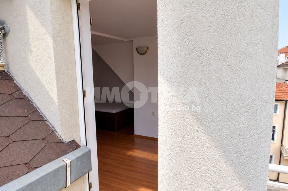 Продава 1-СТАЕН, гр. Бургас, Център, снимка 5 - Апартаменти - 56488786