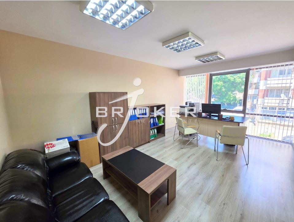 Продава ОФИС, гр. Кърджали, Център, снимка 10 - Офиси - 54855669