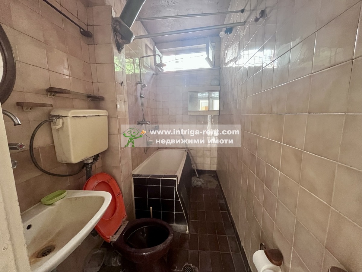 Продава ЕТАЖ ОТ КЪЩА | Imot.bg — изображение 13