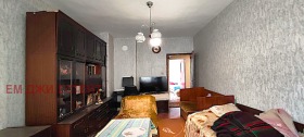 2 camere da letto Slavejkov, Burgas 3