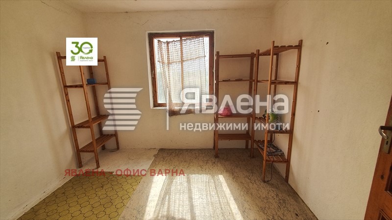 Продава КЪЩА, гр. Варна, м-т Перчемлията, снимка 7 - Къщи - 48018860