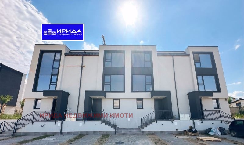 À venda  Casa Sofia , Boiana , 271 m² | 18284540 - imagem [2]