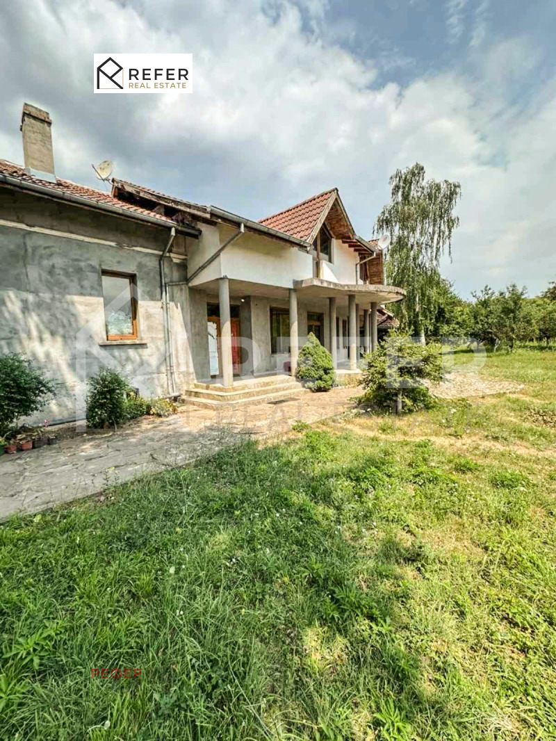 Продава  Къща област Ловеч , с. Брестница , 147 кв.м | 46315260 - изображение [2]