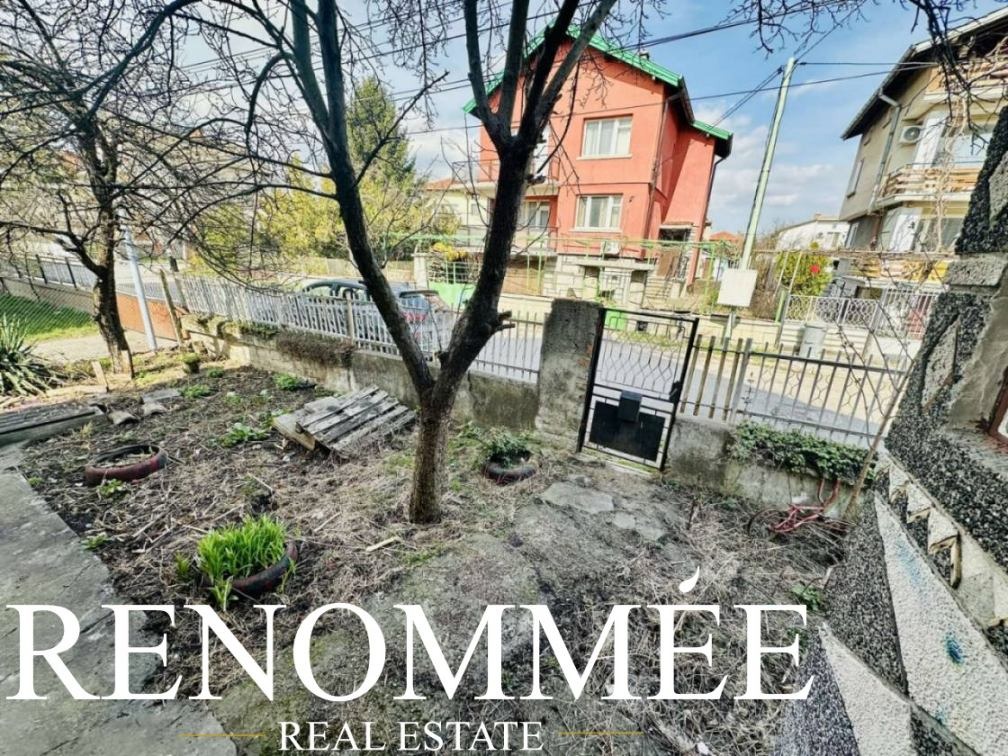 Продава КЪЩА, гр. София, с. Волуяк, снимка 2 - Къщи - 54014864