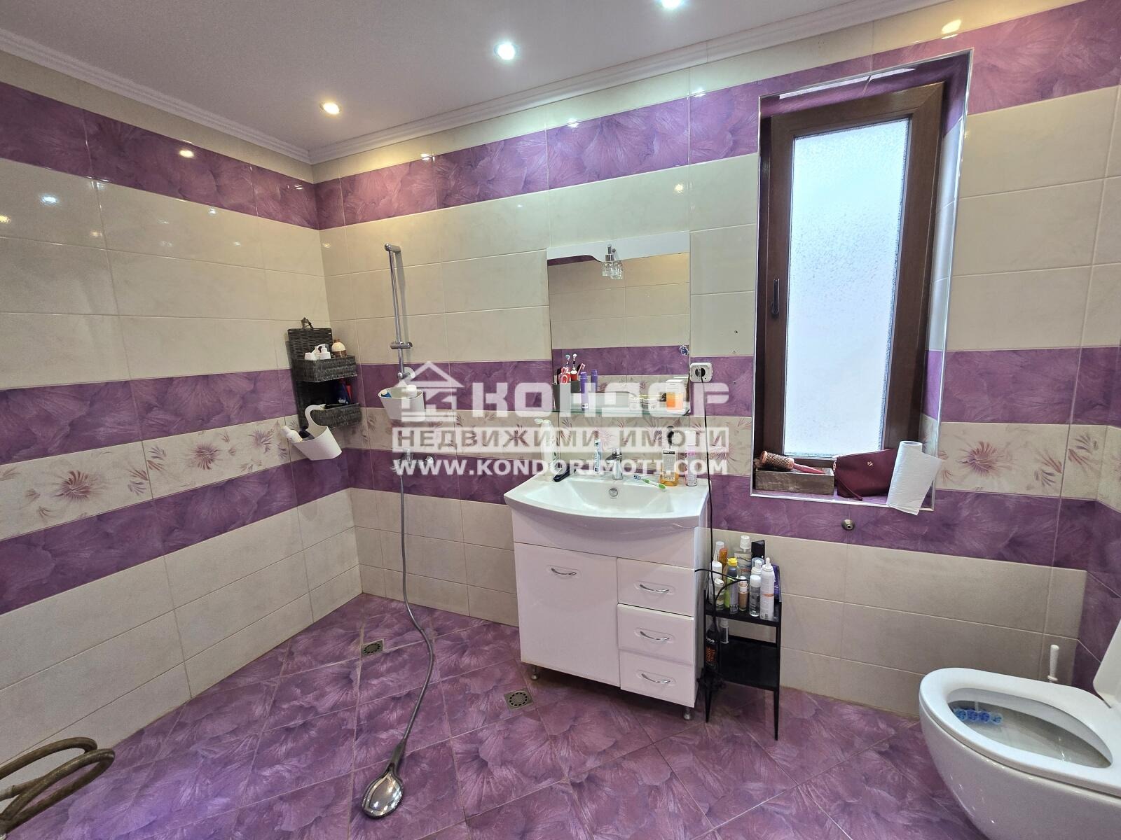 Продава КЪЩА, гр. Пловдив, Западен, снимка 6 - Къщи - 54201067