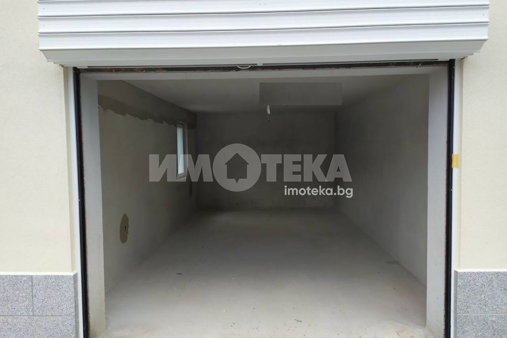 Продава ГАРАЖ, ПАРКОМЯСТО, гр. София, Редута, снимка 2 - Гаражи и паркоместа - 53889597