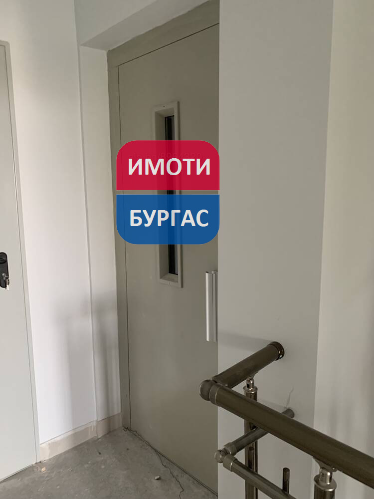 Til salgs  Studio Burgas , Vazrasjdane , 48 kvm | 99073518 - bilde [6]