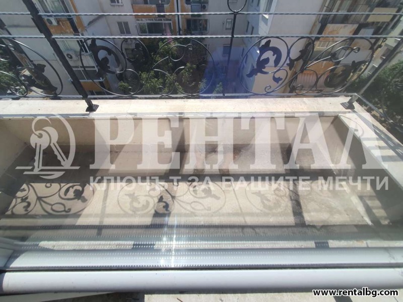 For Sale  2 bedroom Plovdiv , Tsentar , 104 sq.m | 35673621 - image [4]