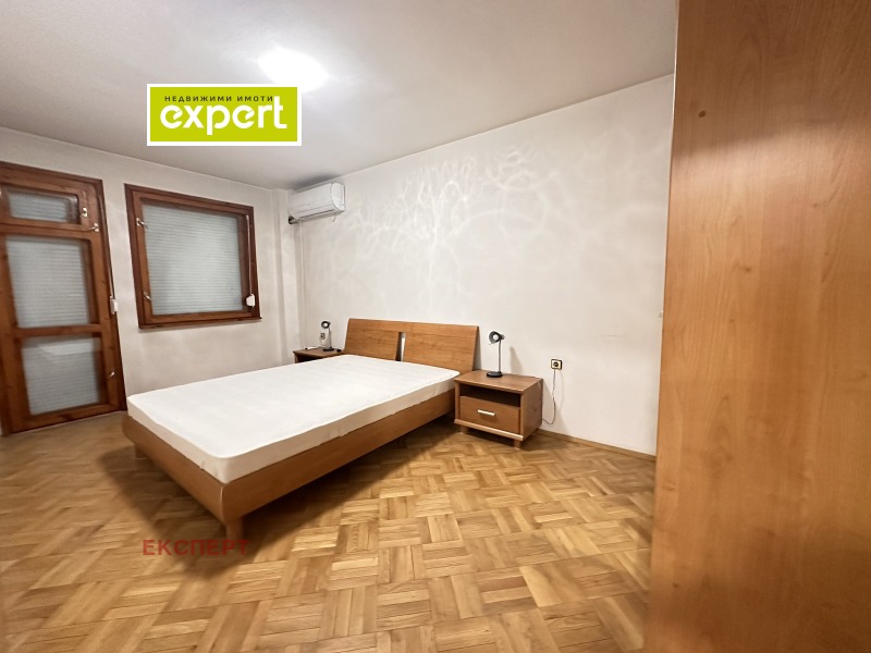 Продава  3-стаен град Плевен , Широк център , 83 кв.м | 57814176 - изображение [3]