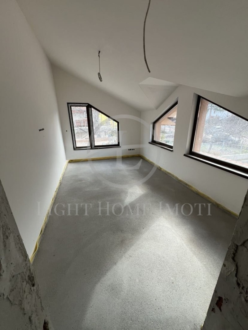 À venda  Casa região Plovdiv , Markovo , 334 m² | 83955158 - imagem [7]