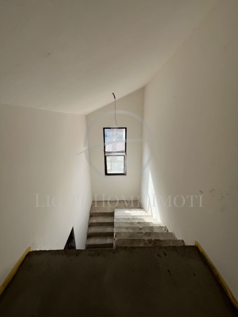 À venda  Casa região Plovdiv , Markovo , 334 m² | 83955158 - imagem [12]