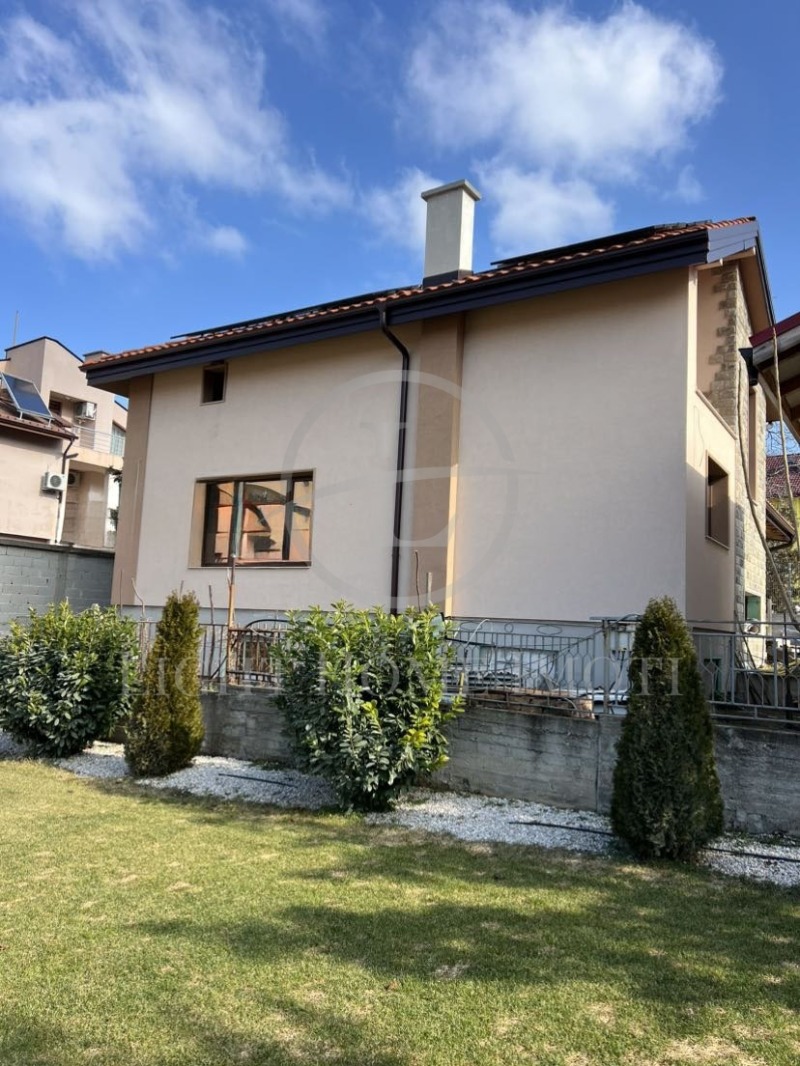 À venda  Casa região Plovdiv , Markovo , 334 m² | 83955158 - imagem [3]