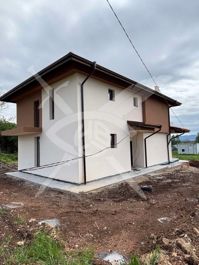 Продава КЪЩА, с. Голяновци, област София област, снимка 7 - Къщи - 54644903