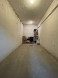 Продава ГАРАЖ, ПАРКОМЯСТО, град Русе, Хъшове • 32000 € • 40579661 — Holmes.bg