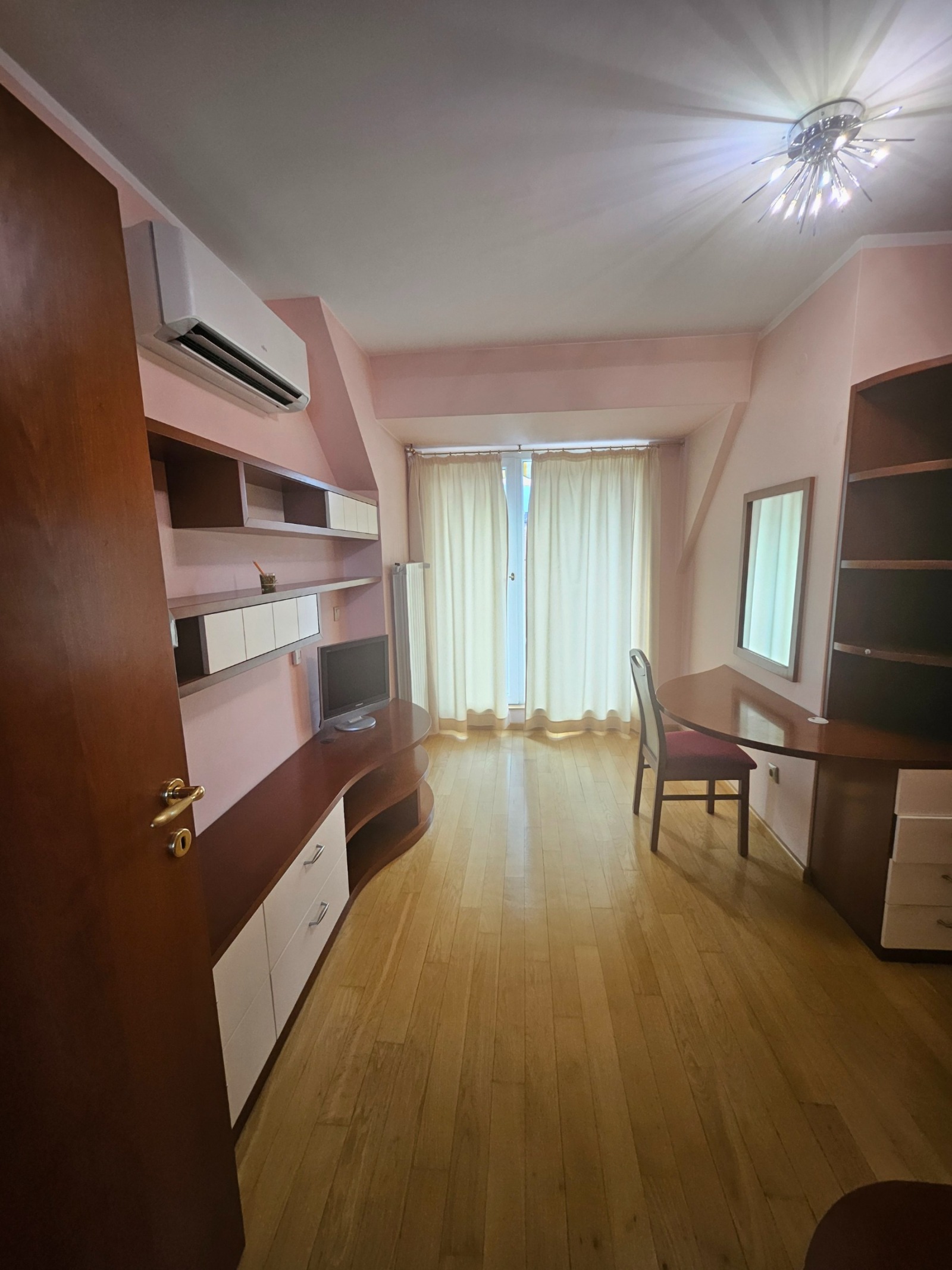 ������� 4-����� | Imot.bg � ����������� 8