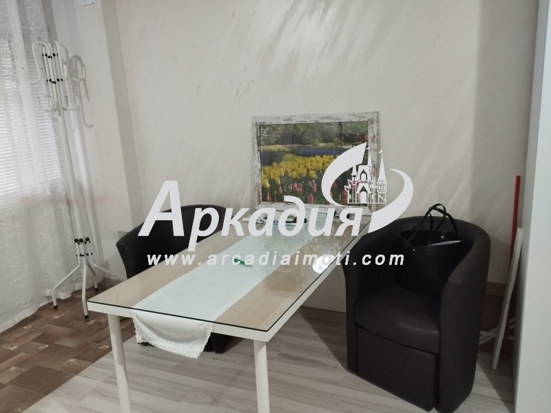 Продава 1-СТАЕН, гр. Пловдив, Център, снимка 3 - Aпартаменти - 49190456