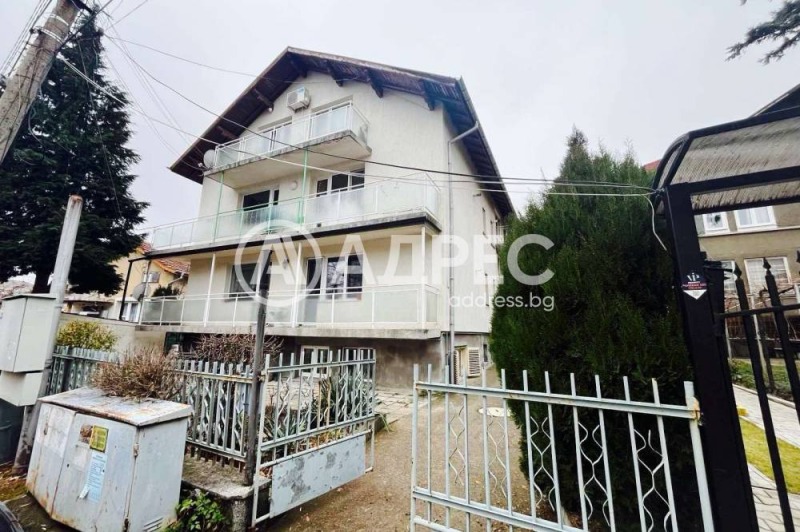 À vendre  Étage de la maison Sofia , Bankya , 86 m² | 70148113