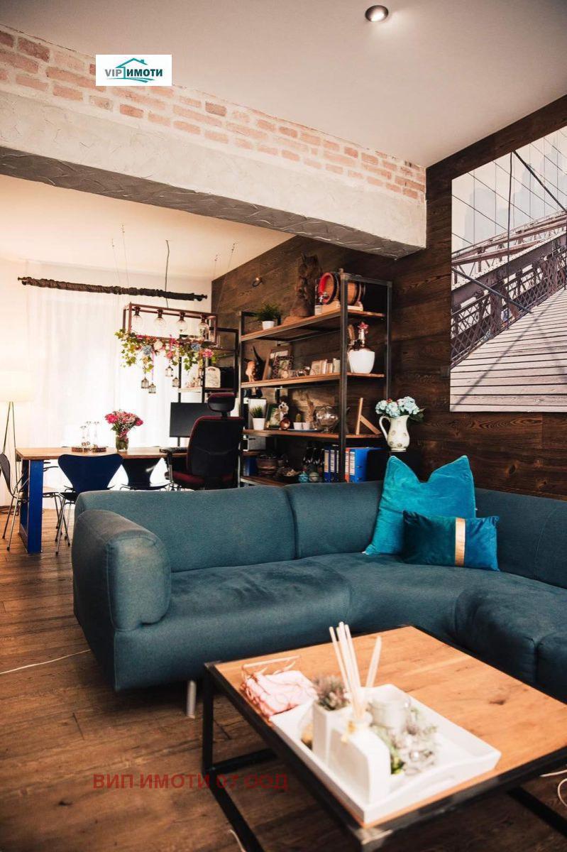 Продава КЪЩА, гр. Ловеч, Център, снимка 3 - Къщи - 53895084