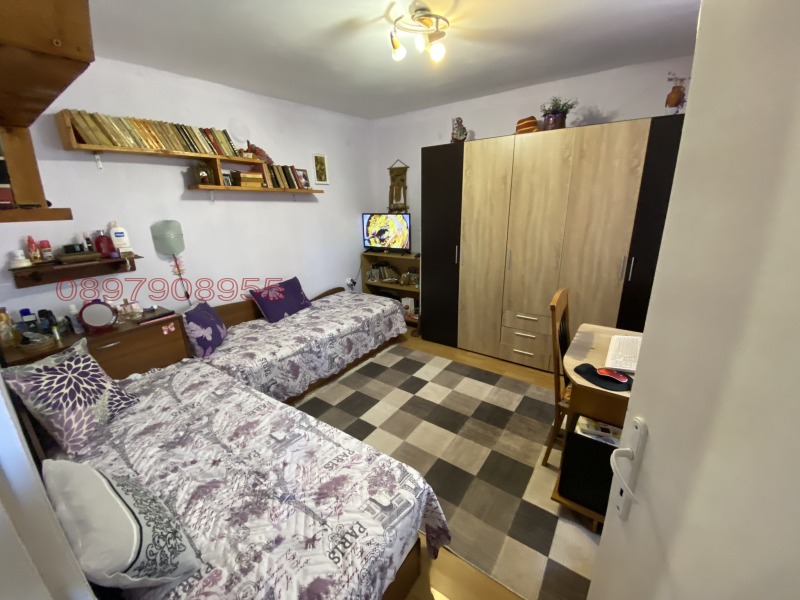 Продава КЪЩА, гр. Асеновград, област Пловдив, снимка 2 - Къщи - 52890476