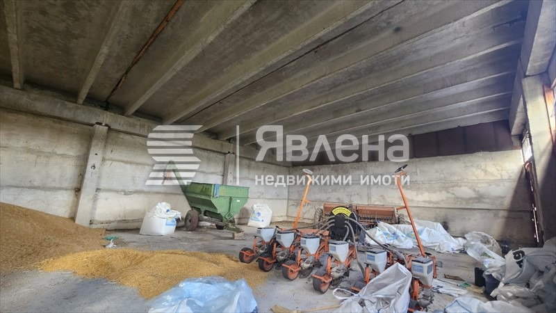 Продава СКЛАД, с. Алдомировци, област София област, снимка 4 - Складове - 47514109