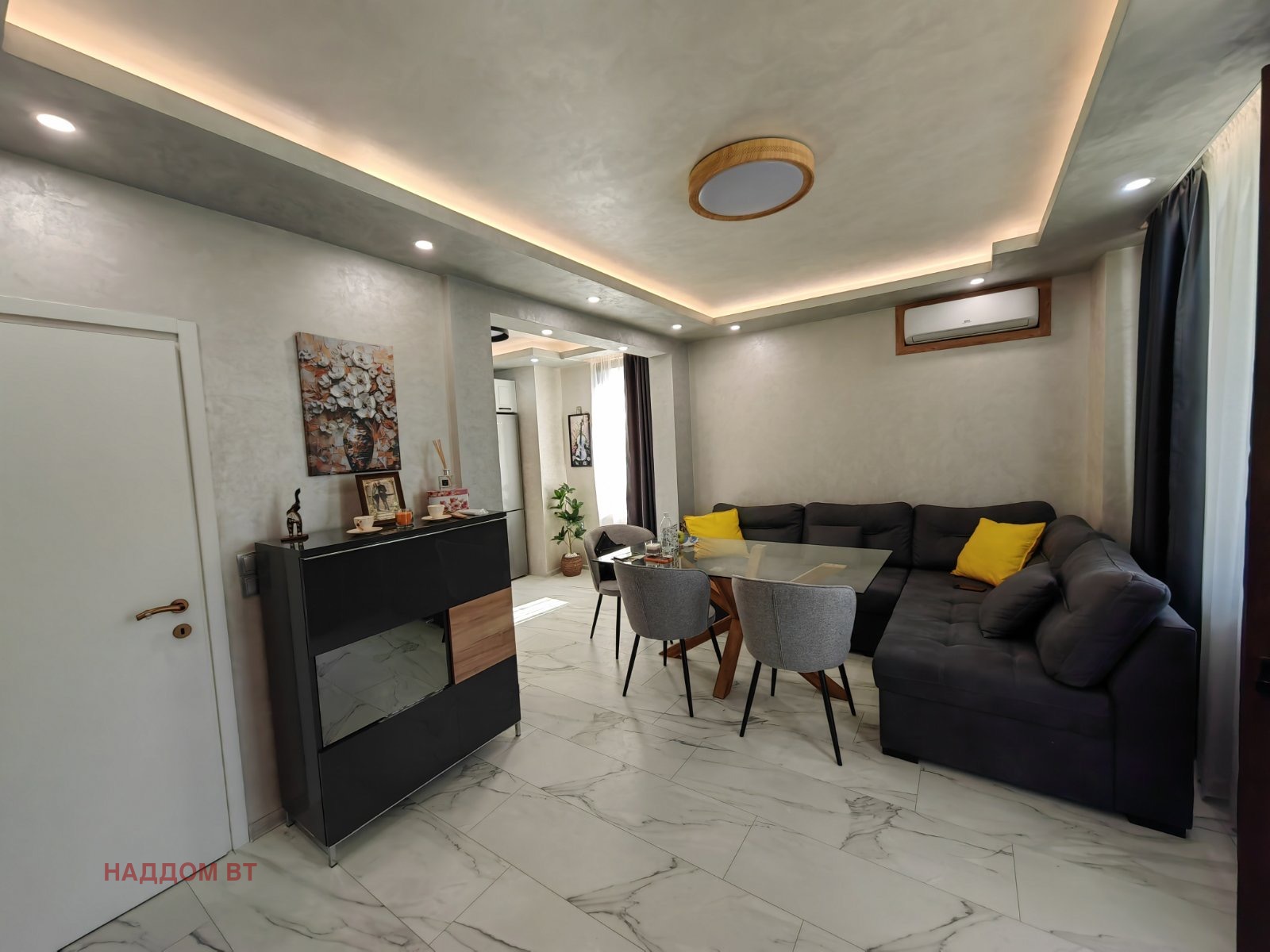 Продава 3-СТАЕН, гр. Велико Търново, Колю Фичето, снимка 5 - Апартаменти - 55309552